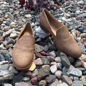 Indigo road Tan suede loafers with a pointed toe Women's Size 8